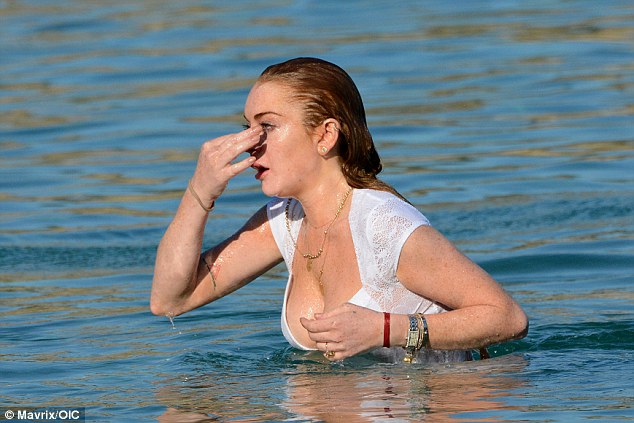 2AB6EBAD00000578-3169175-image-a-8_1437467804621