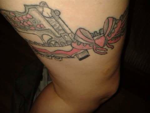 c_limit,h_576,q_80,w_695-http---images-origin.playboy.com-ogz4nxetbde6-6UXIBFS0mIOYAWWeaoy4sS-1631457f619f8d27fa593b1e26957ad7-014_humor_bad-tattoos