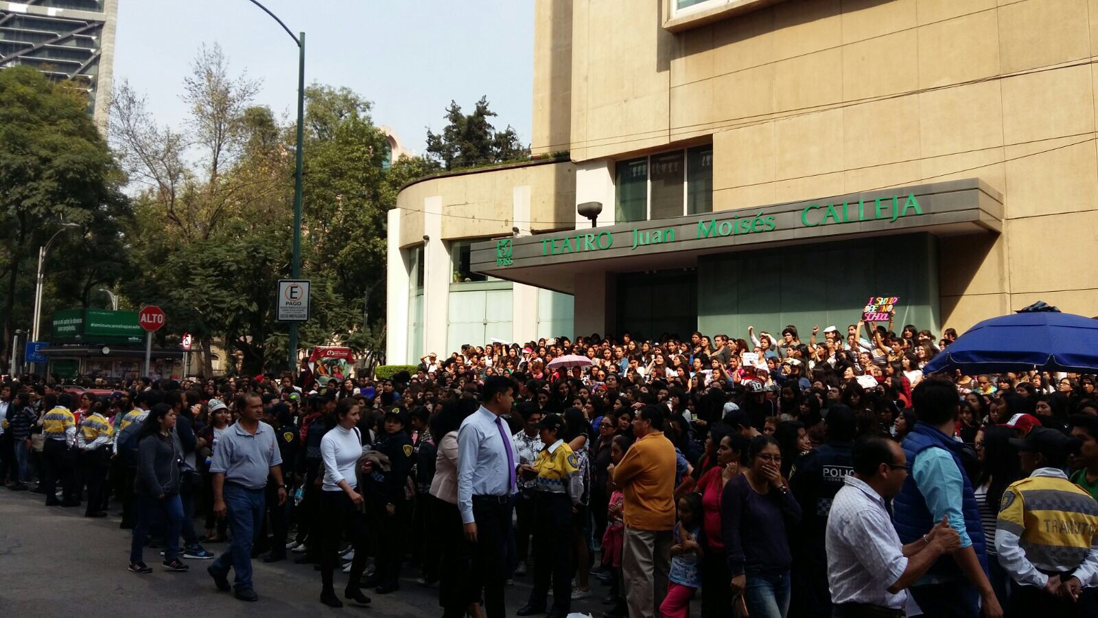 12287423_10153342480517865_1925989446_o