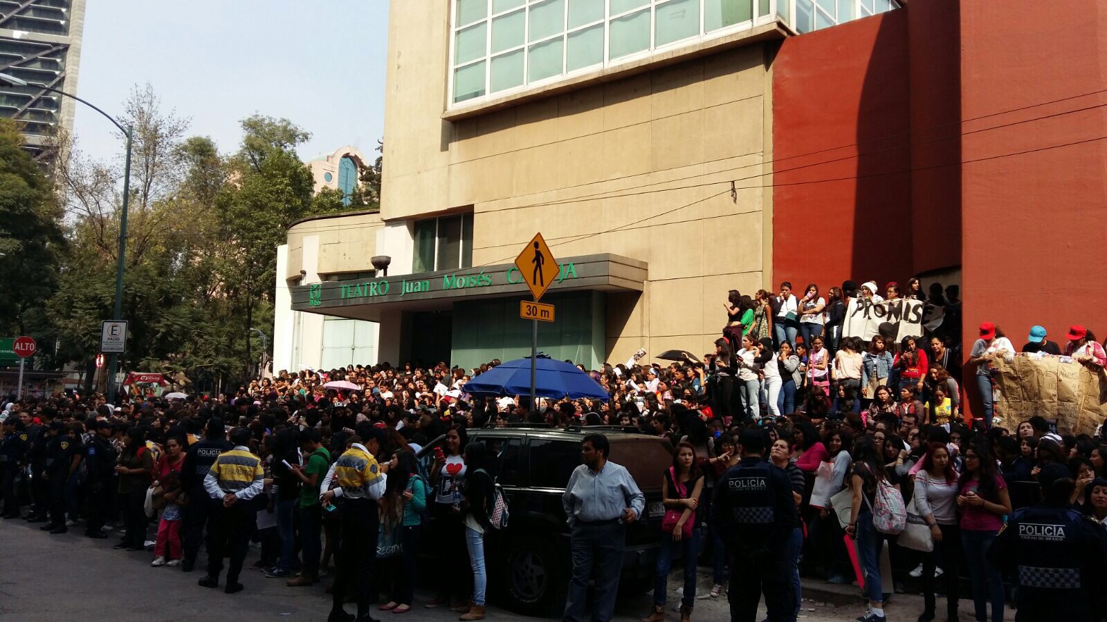 12295727_10153342480397865_1904849650_o