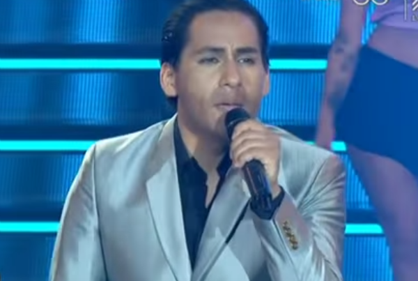 imitador Cristian Castro