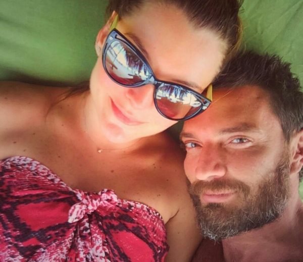 Juli&aacute;n Gil a Marjorie De Sousa