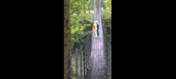 perseguidos por un payaso