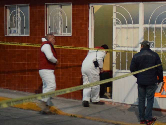 Mujeres se enfrentan a un ladrón a sartenazos