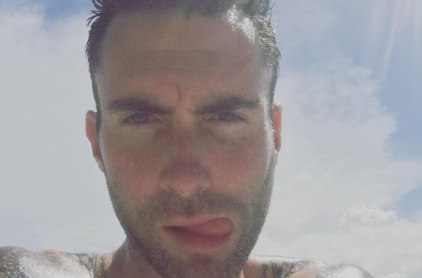 hermano de Adam Levine