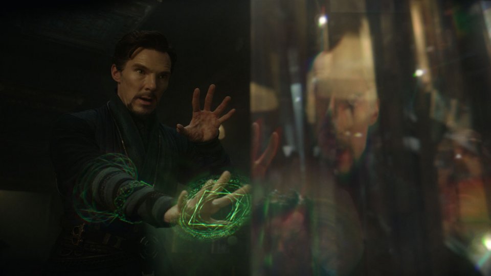 doctor_strange_still_9