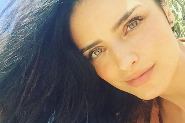 Aislinn Derbez reveló el sexo de su bebé