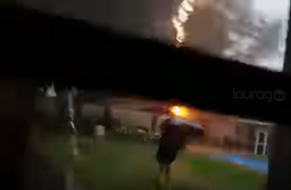 Niño se salva de un rayo