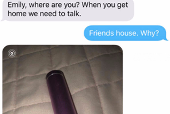 Papá confunde el cargador portátil de su hija con un vibrador