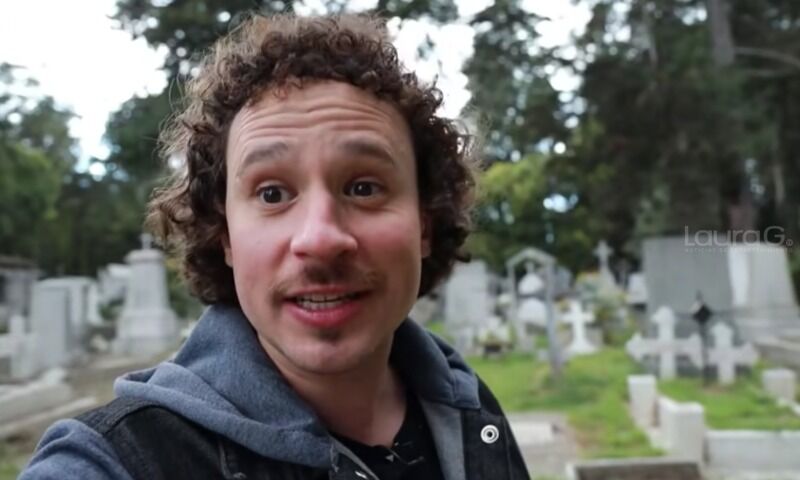 luisito-comunica-panteon