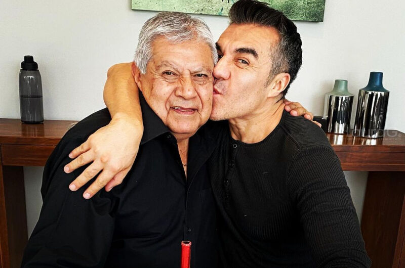 adrian-uribe-papa-covid