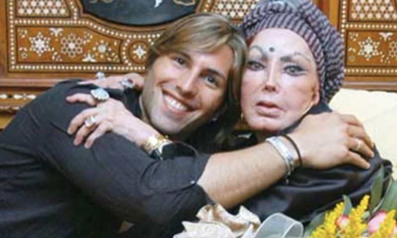 poncho-de-nigris-irma-serrano