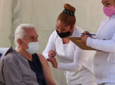 enrique-guzman-vacuna