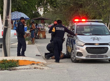 mujer-muere-tulum-policias