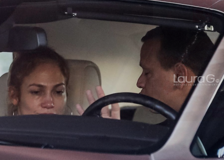 jlo-llorando