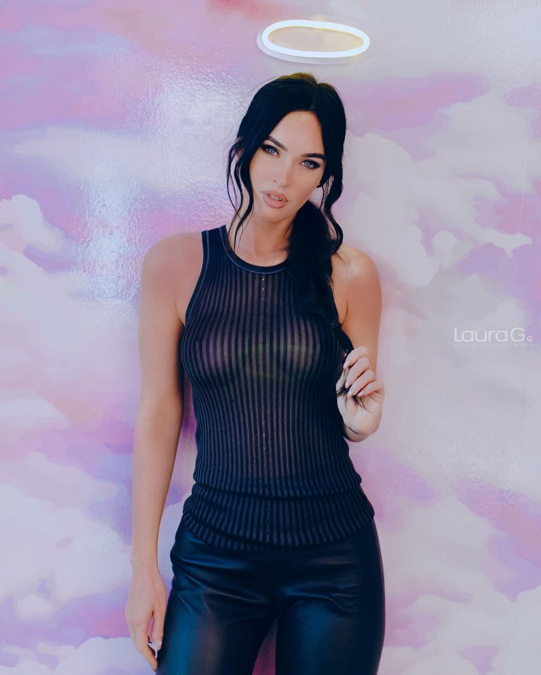 megan-fox-deja-poco-a-la-imaginacion