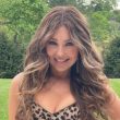 thalia-sorprende-al-modelar