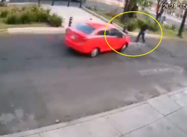 Automovilista arrolla