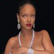 Rihanna posó con transparencias