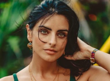 Aislinn Derbez