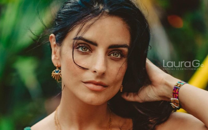 Aislinn Derbez