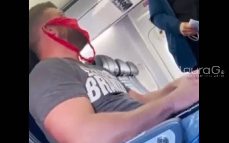 Hombre cubrebocas de tanga