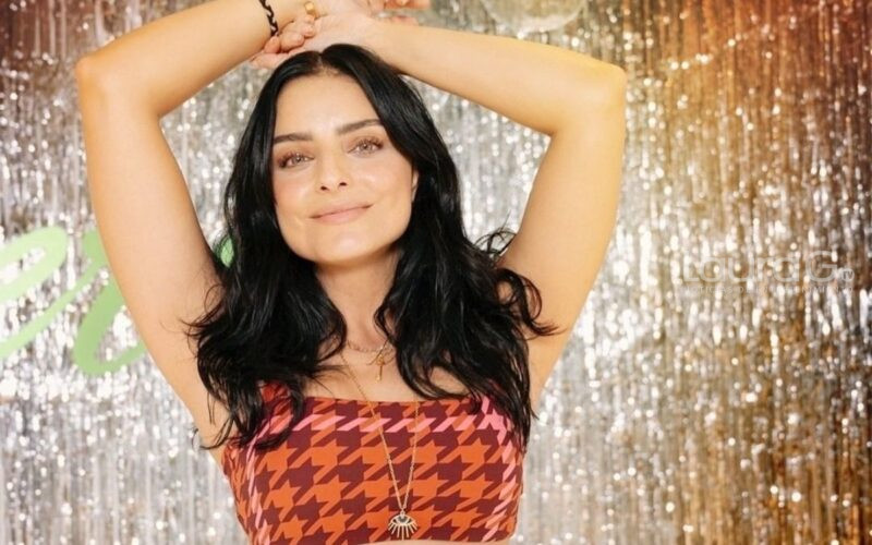 Aislinn Derbez