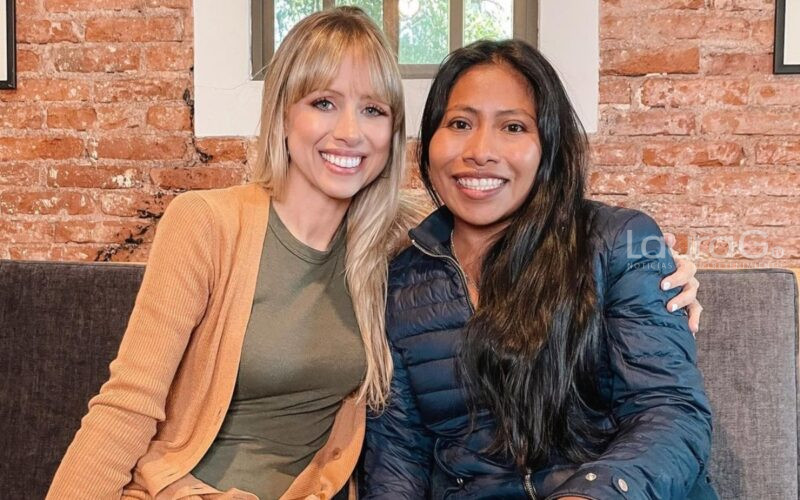 Yalitza Aparicio y Superholly